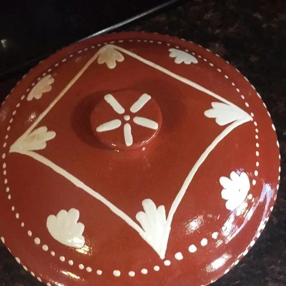 Ceramic Pot - Picture 2 of 5